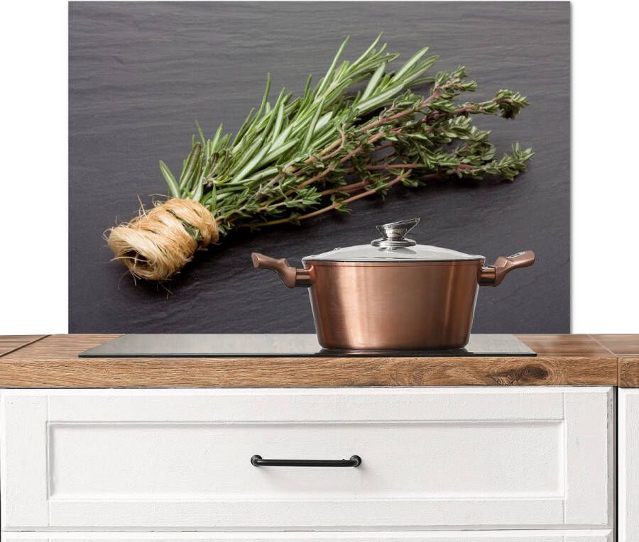 KitchenYeah Spatscherm keuken 90x60 cm Kookplaat achterwand Tijm Kruiden Groen Tafel Keuken Steen Muurbeschermer Spatwand fornuis Hoogwaardig aluminium