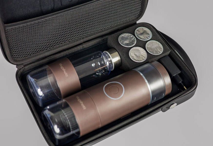 Mugshott Ultimate Package – Draagbaar Koffiezetapparaat met App-besturing Dubbele Batterij & Accessoires – KoffieSet in Reistas – Perfect voor Koffieliefhebbers Onderweg