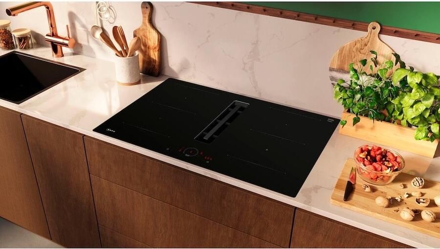 Neff V58NHQ4L0 inductie kookplaat met afzuiging Twist Touch