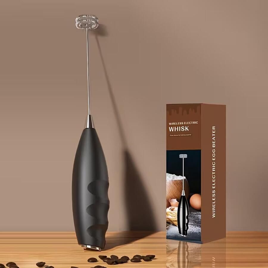 Rayofi Melkopschuimer en koffiemixer met één opzetstuk – snoerloze elektrische keukenmachine met roestvrijstalen opzetstuk voor het snel opschuimen van melk voor koffie thee en gebak werkt op AA-batterijen (2 batterijen niet inbegrepen) – zwart