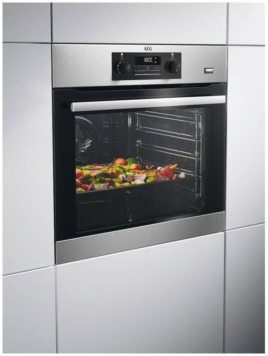 AEG BEB351010M SteamBake Inbouw oven Zilver