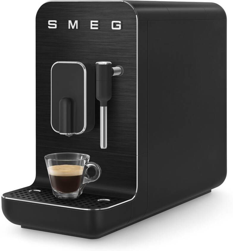 Smeg Espresso Zwart BCC02FBMEU | Espressomachines | Keuken&Koken Koffie&Ontbijt | 8017709322748