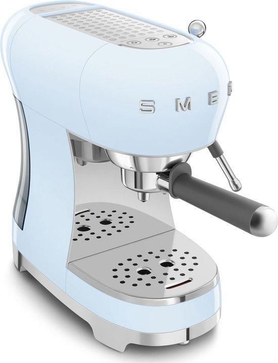 Smeg Espresso Pastelblauw ECF02PBEU | Espressomachines | Keuken&Koken Koffie&Ontbijt | 8017709324766