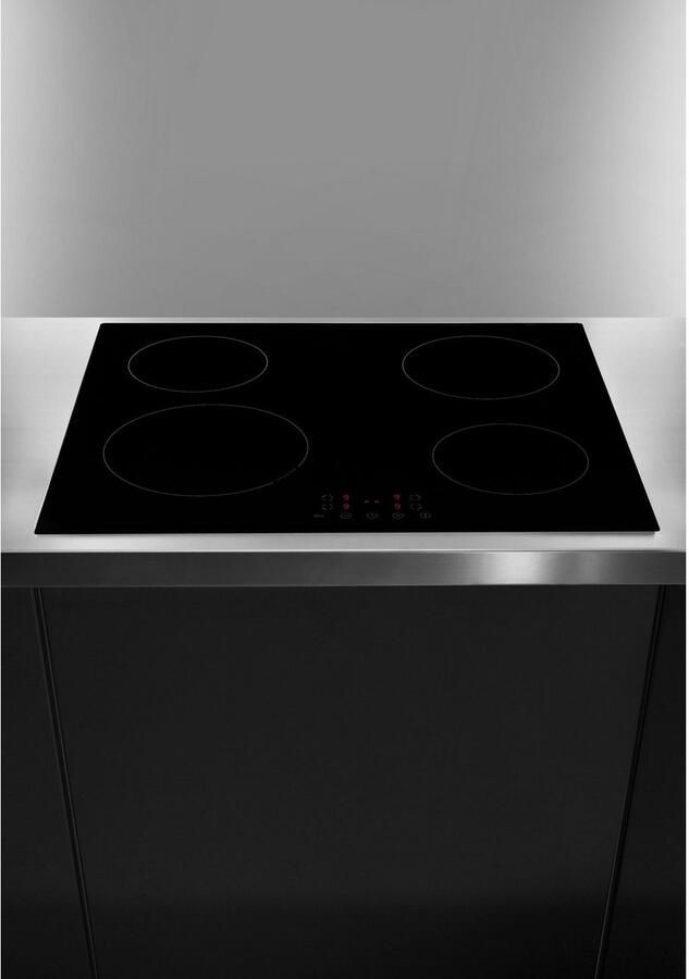 Amica Inductiekookplaat KMI 754 000 C 5 extra snelle kookzones eenvoudig te bedienen via sensor