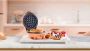 Bestron Mini-wafelijzer voor klassieke wafels wafelijzer met antiaanbaklaag voor kinderfeestjes Familiefeest Pasen of Kerst retro design 550 Watt Oranje - Thumbnail 4