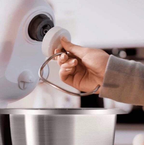 BOSCH Keukenmachine MUMS2EW00 MUM Serie 2 veelzijdig te gebruiken patisserieset edelstaal wit