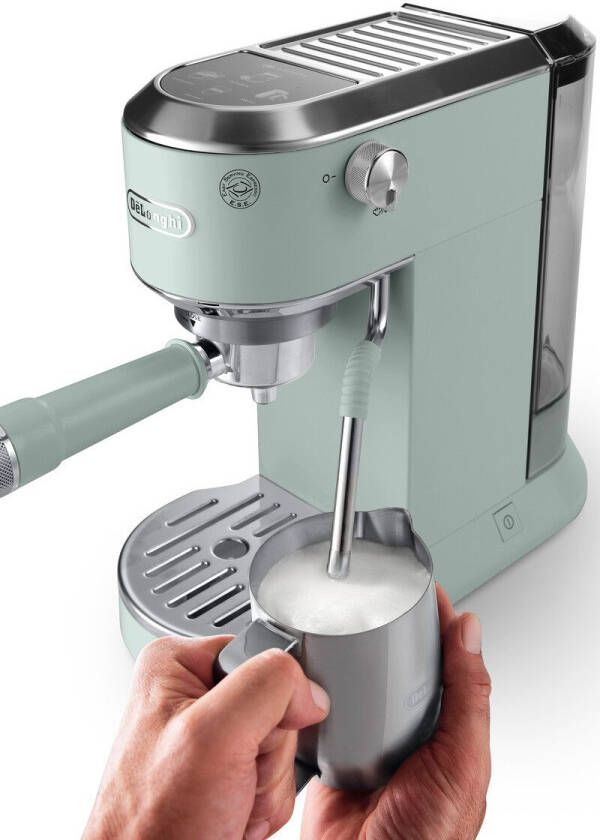 De'Longhi Espressomachine DEDICA DUO EC890.M Cold Brew in minder dan 5 minuten 15 cm breed 1 liter incl. melkopschuimneus