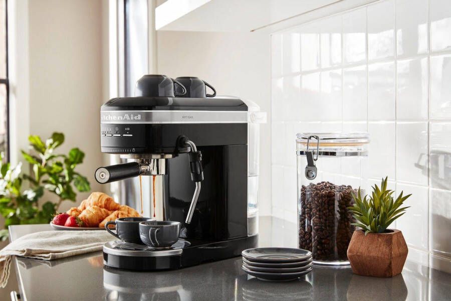 KitchenAid Espressomachine Artisan koffiemachine met slimme sensortechnologie stoompijpje en accessoires Zwart - Foto 6