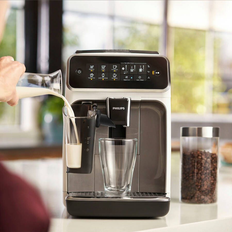 Philips Volautomatisch koffiezetapparaat 3200 Serie EP3243 70 LatteGo inclusief gratis verwenpakket ter waarde van vap € 49 99 wit - Foto 3