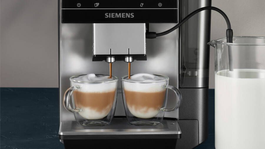 SIEMENS Volautomatisch koffiezetapparaat EQ700 classic TP715D01 Cold Brew intuïtief 5" TFT-display App