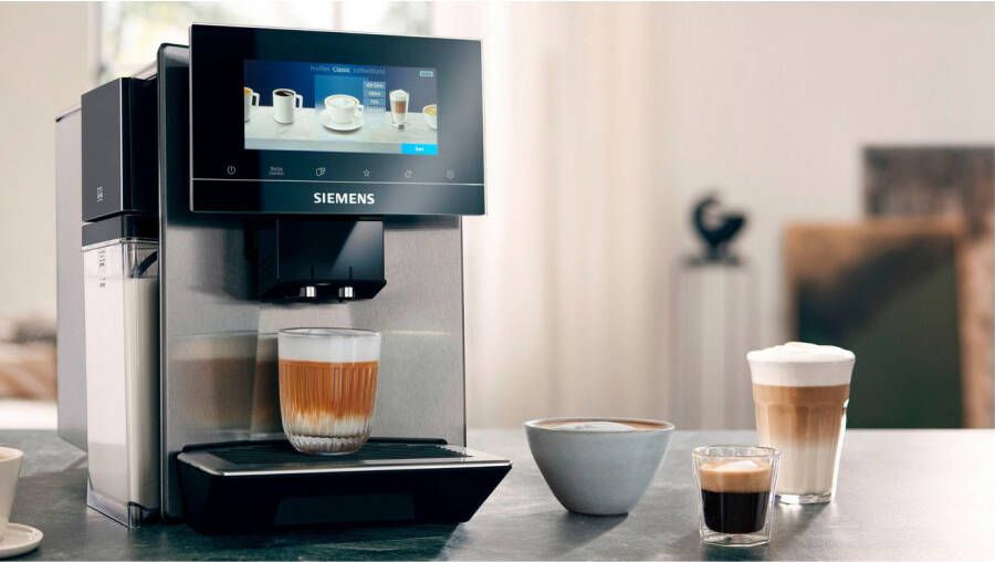 SIEMENS Volautomatisch koffiezetapparaat EQ900 TQ903DZ3 auto. reinigen en ontkalken 6 8" TFT-display Barista-modus App-bediening Geluidsreductie 3 profielen roestvrij staal