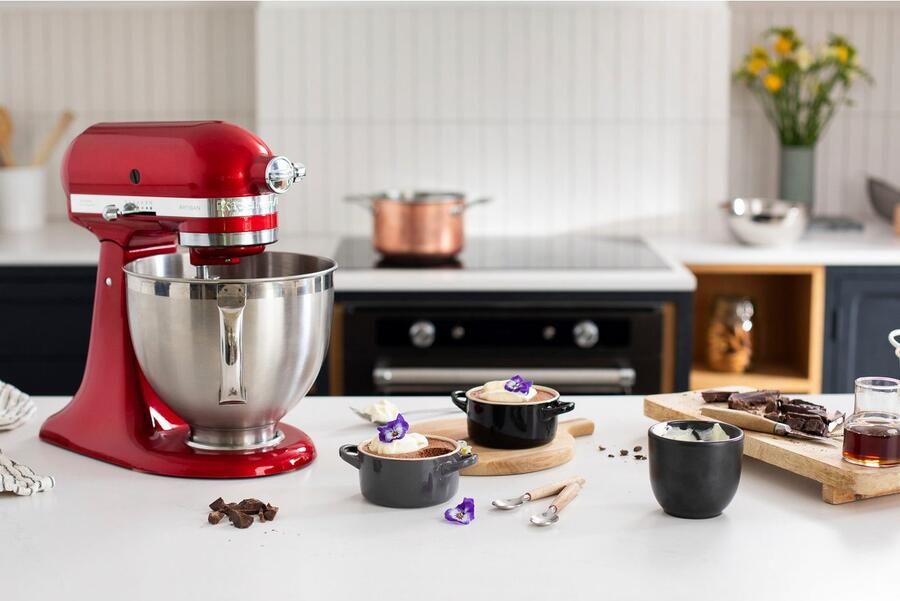 KitchenAid keukenmachine Artisan Keukenrobot met 3 accessoires uit roestvrij staal schenkschild en 2 mengkommen 300 W 3 L en 4 8 L Appelrood - Foto 6