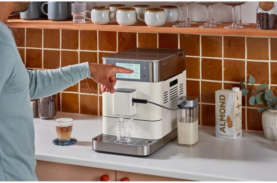 KitchenAid Volautomatische Espressomachine KF8 TTouchscreen 40+ receptopties modus voor plantaardige dranken 2 kopjes tegelijk vullen Porcelain White - Foto 10