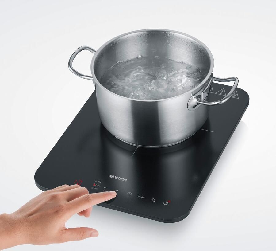 Severin KP 1032 Inductiekookplaat Slimline 2.000 W Panherkenning (Ø 22cm) Touch-bedieningspaneel Temperatuurinstelling 60-240 °C Luxe mat glazen oppervlak voor minder vingerafdrukken 1-pits Timer Kinderslot Normale stekker