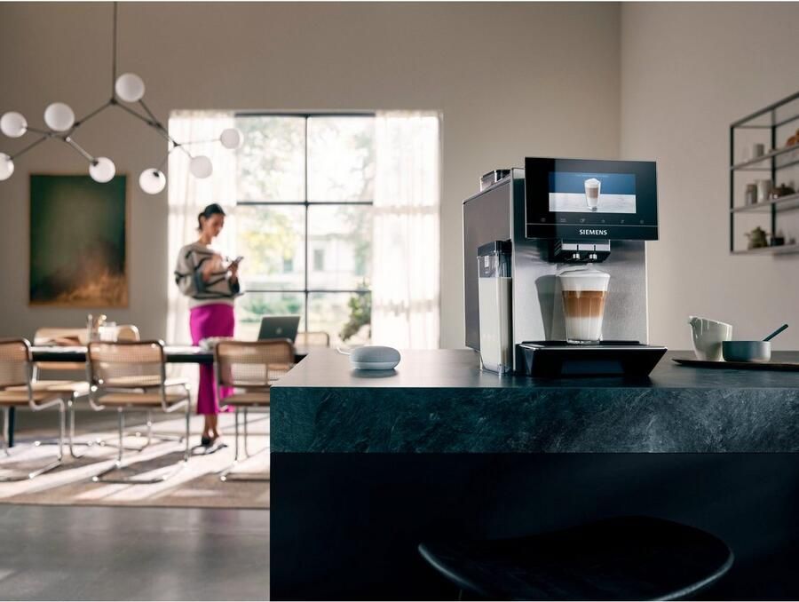SIEMENS Volautomatisch koffiezetapparaat EQ900 TQ907D03 intuïtief 6 8" TFT-scherm 2 bonenreservoir Barista-modus app geluidsreductie 10 profielen edelstaal - Foto 3