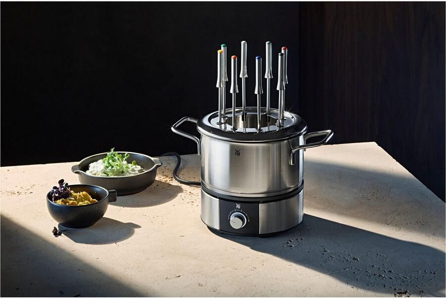 WMF Elektrische fonduepan LONO met spatbeschermingsring kleurgecodeerde fonduvorken vaatwasmachinebestendige onderdelen led-ring ook te gebruiken om warm te houden - Foto 10