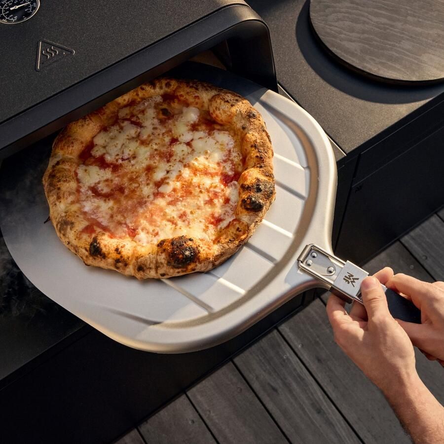 WMF Pizza-oven Pizzaiolo Pro gaspizzaoven knapperige resultaten in 90 seconden automatisch draaimechanisme hoogwaardige pizzasteen incl. pizzaschep
